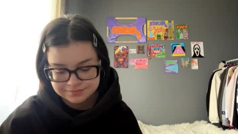 angelcatier online show from April 2026 02:49:01 PM