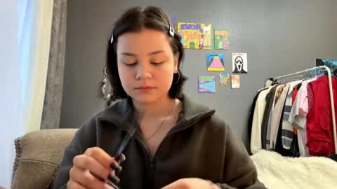 Snapshot of angelcatier chatting on April 2026 04:01:01 PM angelcatier online show from April 2026 04:01:01 PM