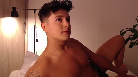 Angel online show from December 2024 01:51:01 AM