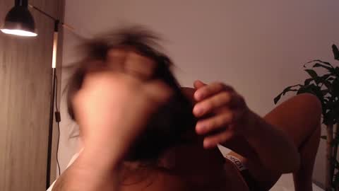 Angel online show from January 2025 08:04:01 PM