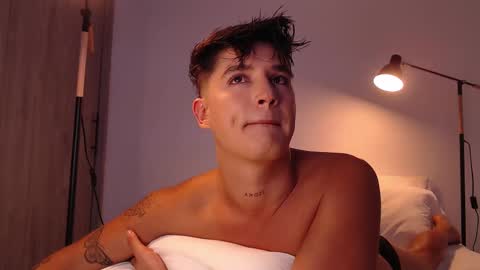 Angel online show from March 2025 10:05:02 PM