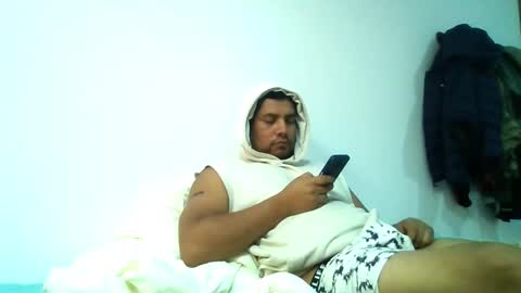 Snapshot of angeldavid90 chatting on October 2025 12:49:02 PM angeldavid90 online show from October 2025 12:49:02 PM