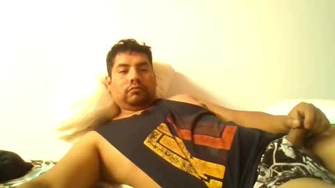 Snapshot of angeldavid90 chatting on October 2025 03:51:01 PM angeldavid90 online show from October 2025 03:51:01 PM