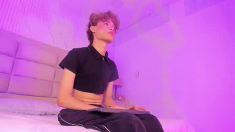 Snapshot of angeldoll_1 chatting on February 2026 05:36:02 AM Angel Doll online show from February 2026 05:36:02 AM