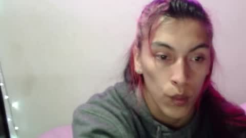 Snapshot of angele_johnson chatting on January 2025 02:40:01 AM angele online show from January 2025 02:40:01 AM