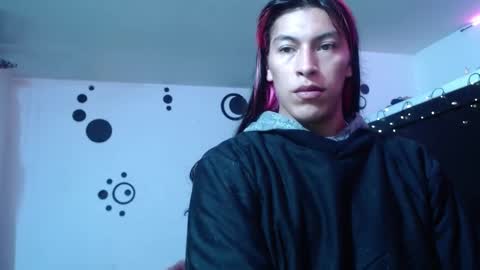 Snapshot of angele_johnson chatting on February 2025 02:23:01 AM angele online show from February 2025 02:23:01 AM