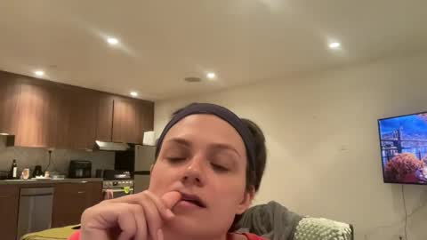 Snapshot of angeleleven11 chatting on September 2025 03:08:02 AM angeleleven11 online show from September 2025 03:08:02 AM