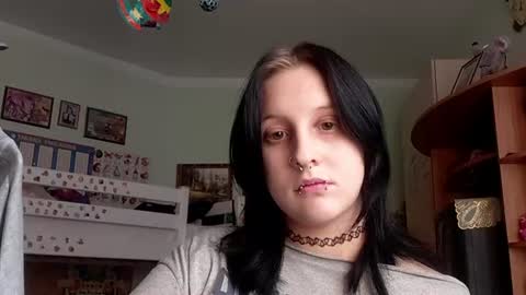 Snapshot of angelenaguedesse chatting on July 2026 09:07:02 AM Kate online show from July 2026 09:07:02 AM