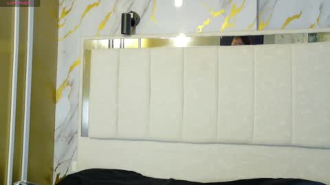 Snapshot of angeles_azul chatting on May 2026 03:20:02 PM angel online show from May 2026 03:20:02 PM