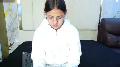 Snapshot of angeles_azul chatting on July 2026 02:21:02 PM angel online show from July 2026 02:21:02 PM