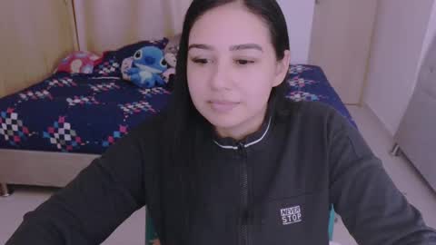 Snapshot of angeleslinda chatting on December 2024 06:17:02 PM anastasia online show from December 2024 06:17:02 PM