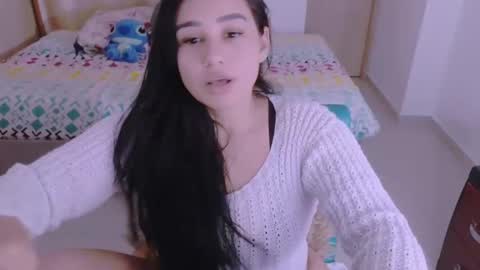 Snapshot of angeleslinda chatting on December 2024 06:27:02 PM anastasia online show from December 2024 06:27:02 PM