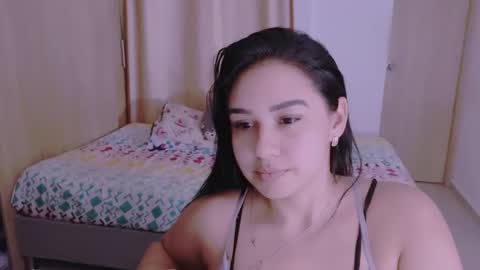 Snapshot of angeleslinda chatting on December 2024 10:43:02 PM anastasia online show from December 2024 10:43:02 PM