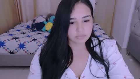 Snapshot of angeleslinda chatting on January 2025 11:16:01 PM anastasia online show from January 2025 11:16:01 PM