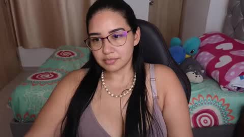 Snapshot of angeleslinda chatting on February 2025 09:40:01 PM anastasia online show from February 2025 09:40:01 PM