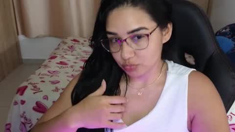 Snapshot of angeleslinda chatting on February 2025 11:09:01 PM anastasia online show from February 2025 11:09:01 PM