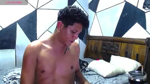 AngelFlores online show from October 2025 11:32:02 AM