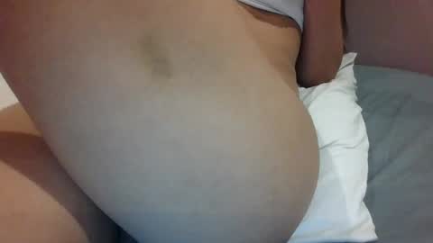 angelfoxyy online show from July 2026 02:48:02 AM