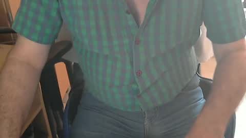 Snapshot of angelgarcia269 chatting on December 2024 02:27:01 PM angelgarcia269 online show from December 2024 02:27:01 PM