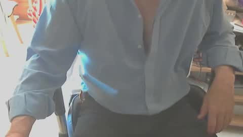 Snapshot of angelgarcia269 chatting on October 2025 01:42:01 PM angelgarcia269 online show from October 2025 01:42:01 PM