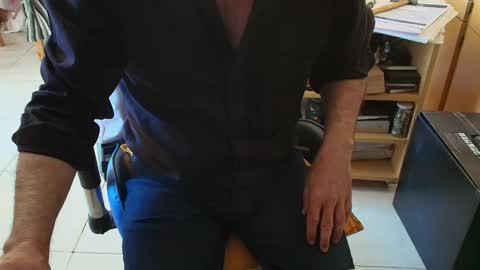 Snapshot of angelgarcia269 chatting on October 2025 12:11:01 PM angelgarcia269 online show from October 2025 12:11:01 PM