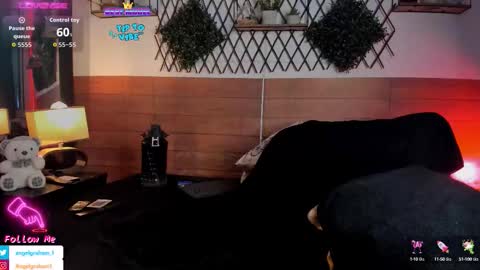 Angel online show from September 2025 06:30:01 PM