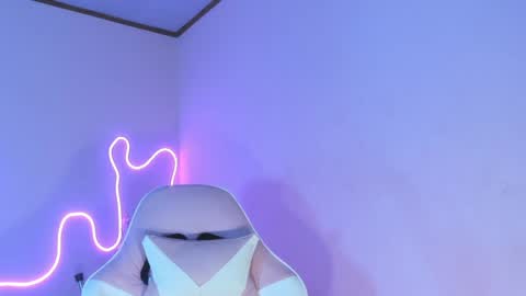 Carolina online show from January 2025 03:40:02 AM