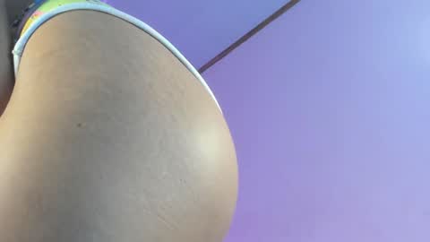 Carolina online show from January 2025 03:37:02 AM