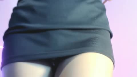 Carolina online show from January 2025 12:50:01 AM