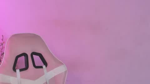 Carolina online show from February 2025 01:11:02 AM