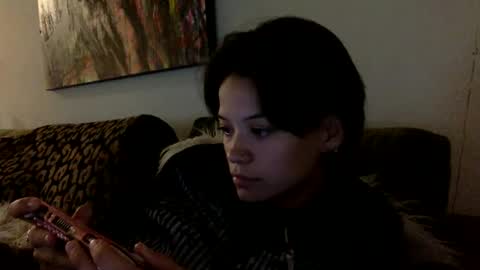 angelia01m online show from October 2025 01:50:01 AM