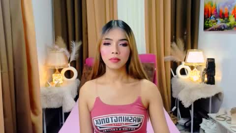 MISS PAU online show from October 2025 04:21:02 AM