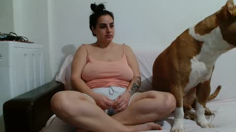 Snapshot of angelicbabexxx chatting on December 2024 07:41:02 PM Angela online show from December 2024 07:41:02 PM