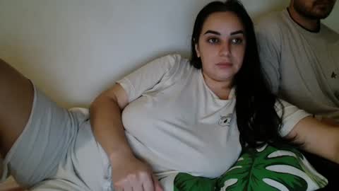 Snapshot of angelicbabexxx chatting on December 2024 12:07:01 AM Angela online show from December 2024 12:07:01 AM