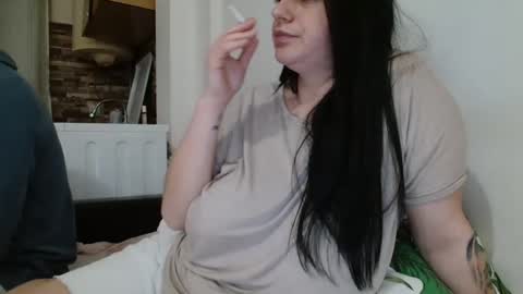 Snapshot of angelicbabexxx chatting on February 2025 01:21:01 AM Angela online show from February 2025 01:21:01 AM