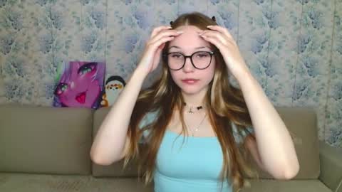 Snapshot of angelicmirele chatting on April 2026 07:55:02 PM Mirele online show from April 2026 07:55:02 PM