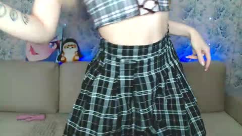 Snapshot of angelicmirele chatting on April 2026 08:13:02 PM Mirele online show from April 2026 08:13:02 PM