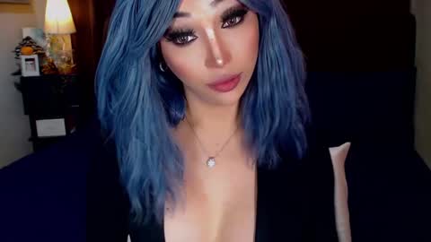 Snapshot of angelicqueents chatting on February 2025 05:42:02 AM MS. AMALIA online show from February 2025 05:42:02 AM