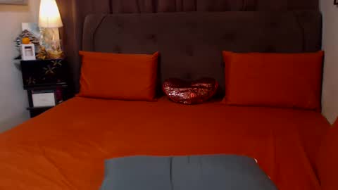 Snapshot of angelicqueents chatting on March 2025 04:07:02 AM MS. AMALIA online show from March 2025 04:07:02 AM