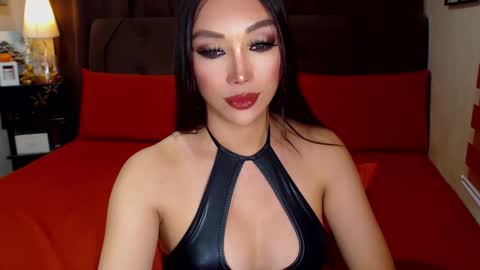 Snapshot of angelicqueents chatting on March 2025 12:59:02 PM MS. AMALIA online show from March 2025 12:59:02 PM