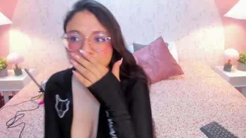 Snapshot of angelie_rosebrm chatting on March 2026 03:34:01 AM Angelica online show from March 2026 03:34:01 AM