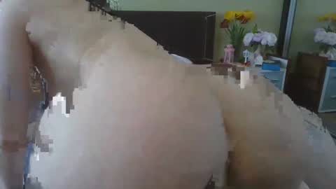 Snapshot of angelika_annn chatting on April 2026 07:11:02 AM angelika_annn online show from April 2026 07:11:02 AM