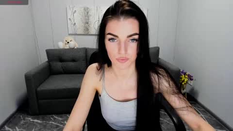 Angelina online show from December 2024 12:29:02 PM