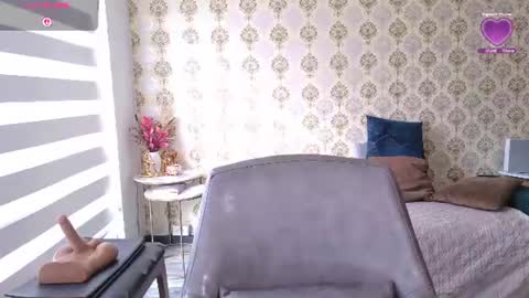 Snapshot of angelina_class_7 chatting on July 2026 12:41:01 PM angelina_class_7 online show from July 2026 12:41:01 PM