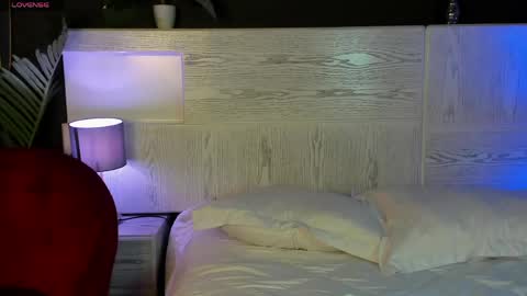 Snapshot of angelina_hilton chatting on April 2026 12:28:02 PM angelina_hilton online show from April 2026 12:28:02 PM