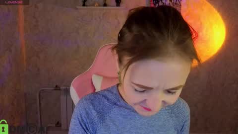 Snapshot of angelina_relax chatting on March 2026 01:00:01 AM Angelina online show from March 2026 01:00:01 AM