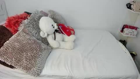 angeline online show from February 2026 07:32:02 PM