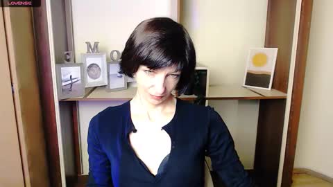 Angelina online show from October 2025 08:34:02 AM