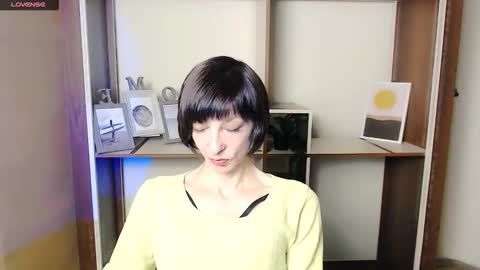 Angelina online show from October 2025 06:56:01 AM