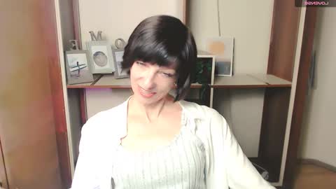 Angelina online show from October 2025 07:20:02 AM